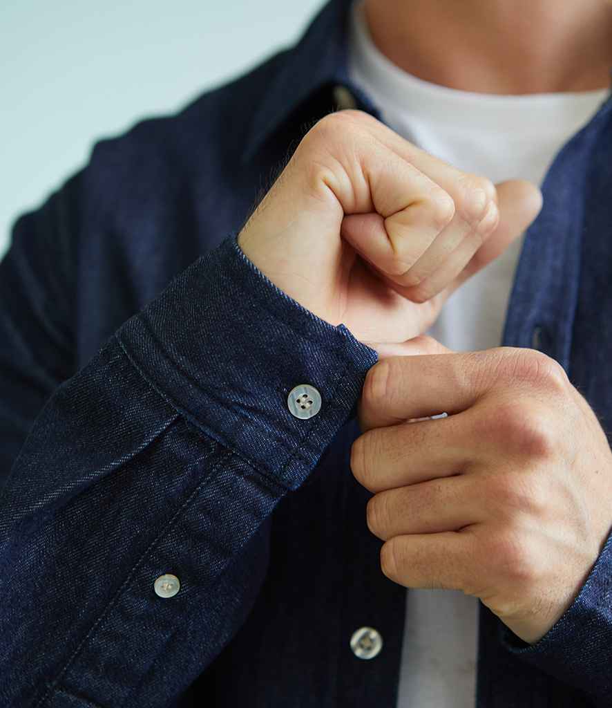 04796 Brut Denim Model