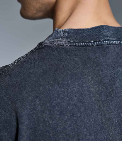 AM19 Washed Black Model