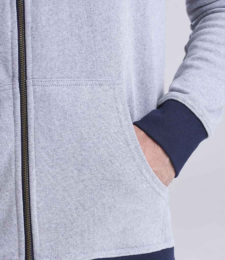 EA051 Heather Grey/Navy Model