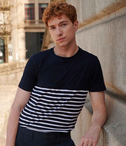 FR135 Navy/White Model