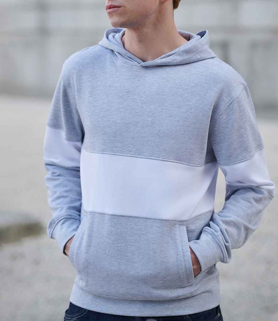 FR803 Heather Grey/White Model