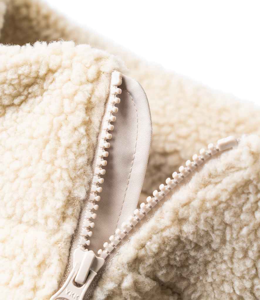 RV300 Natural Detail