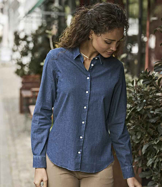T4005 Blue Denim Model