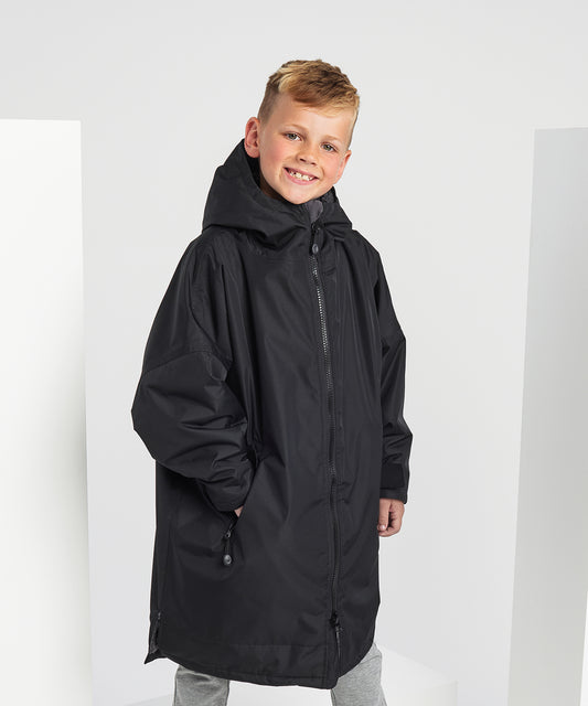 Kids TriDri® Recycled all-seasons waterproof changing robe