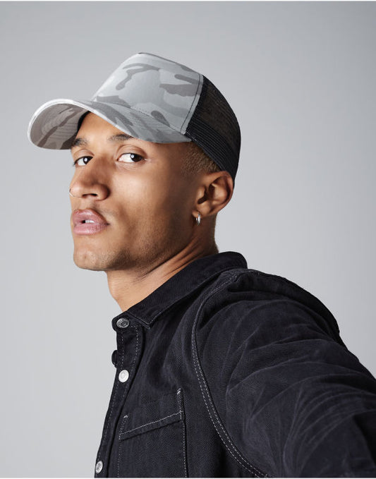 Beechfield Camo Snapback Trucker