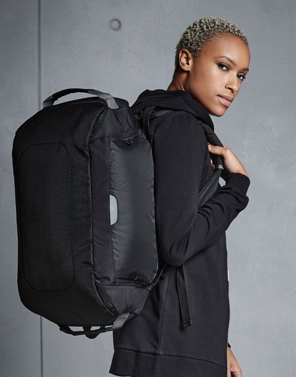 Quadra SLXÂ® 30 Litre Stowaway Carry-On